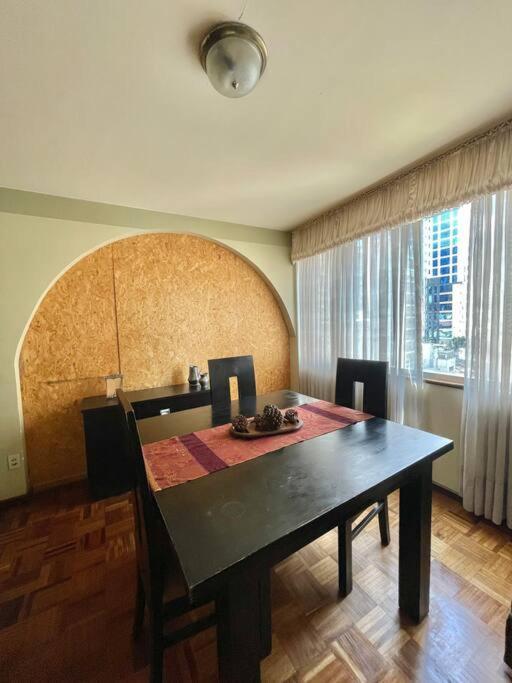 Апартаменты Departamento Acogedor En La Mejor Zona De Ла-Пас Экстерьер фото