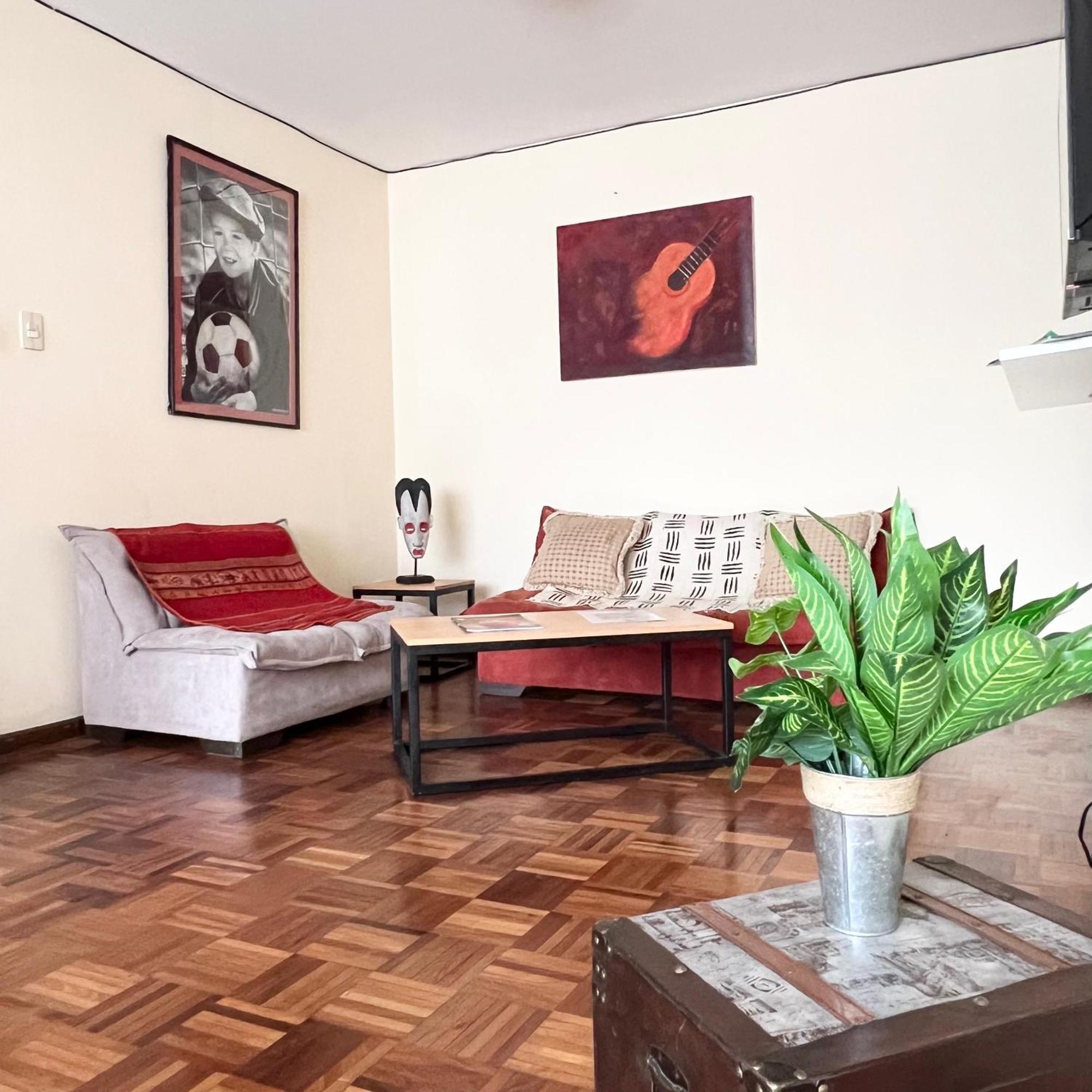 Апартаменты Departamento Acogedor En La Mejor Zona De Ла-Пас Экстерьер фото